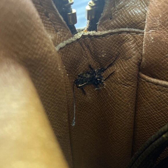 LOUIS VUITTON 2 Set Amazon Danube Shoulder Bag Monogram Leather BN 60EE066 - Picture 3 of 13